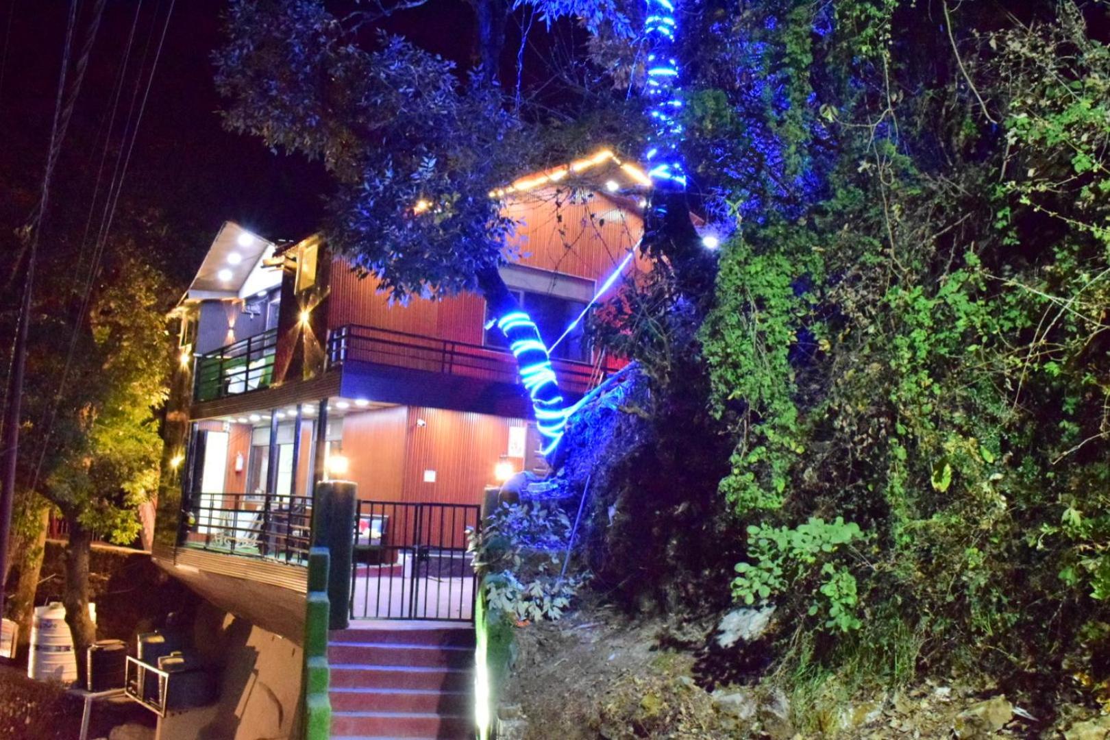 Rudhraksh Villa 4Br- Perfect Vacay Villa 穆索里 外观 照片