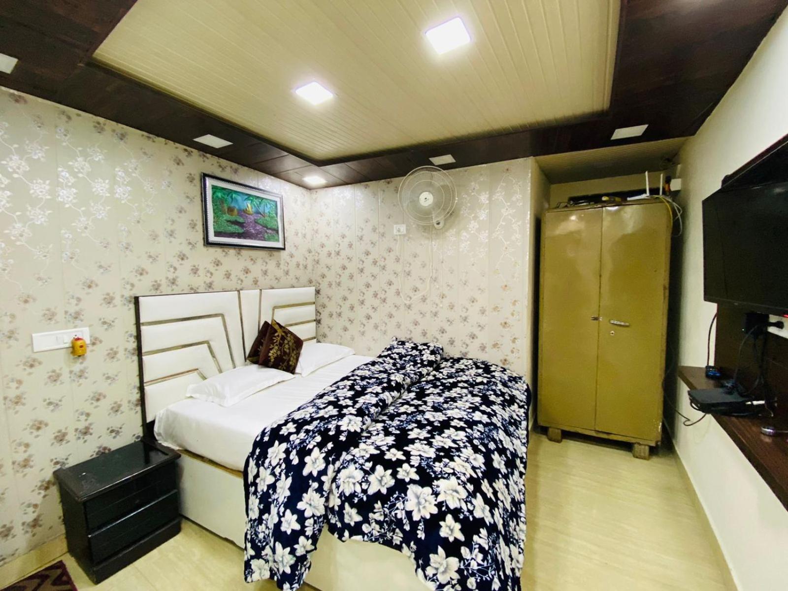 Rudhraksh Villa 4Br- Perfect Vacay Villa 穆索里 外观 照片